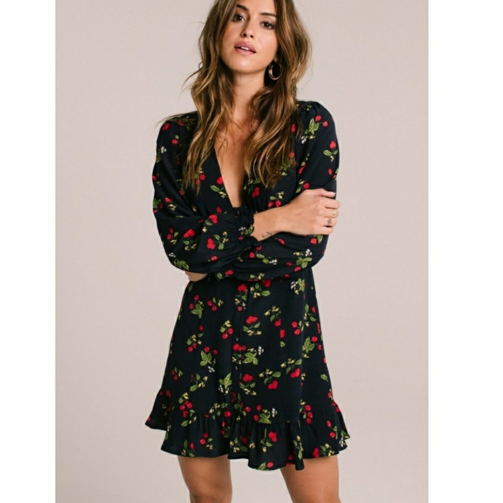 ASTR the Label Cherry Print Long Sleeve Button Front Ruffle Dress (XS)